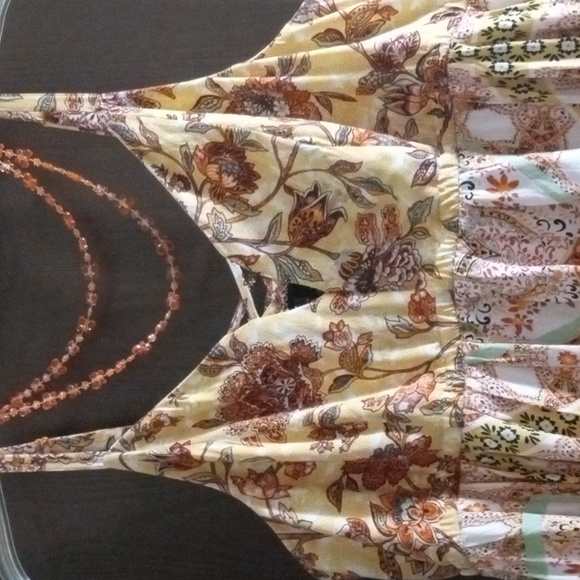 TORRID MIDI HANDKERCHIEF DRESS YELLOW SIZE 1X - Picture 2 of 12